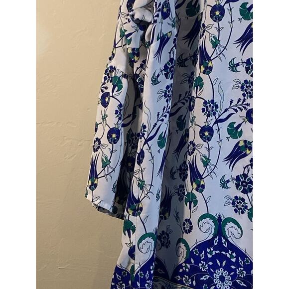 Liz Claiborne Career Floral Lightweight Split Neck Ruffle Cuffs Tunic Top XL - Picture 9 of 10